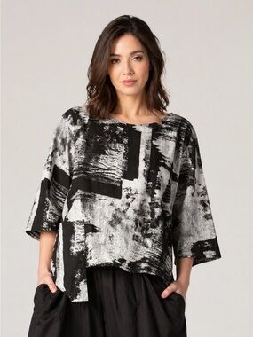 Luukaa Pocket Boxy Art Top B&W Oversized Lagenlook US 12 (L/XL)